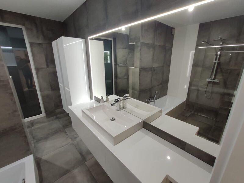 Docieplenie ścian zewnętrznych i glazurnicze wykończenie elewacji – DTM