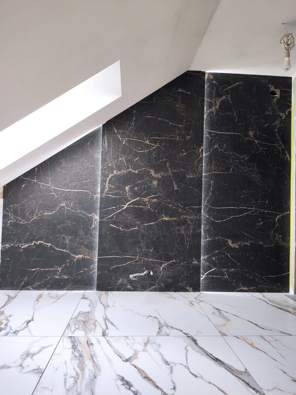 Ocieplanie ścian pianą PUR z precyzyjnym wykończeniem glazurniczym – DTM